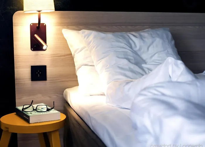 سكانديك نيبتون 4*