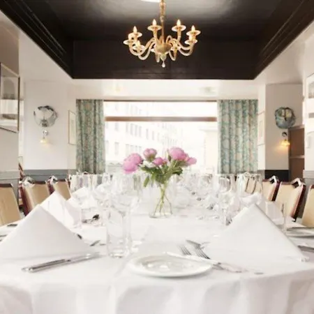 Готель Scandic Neptun 4*